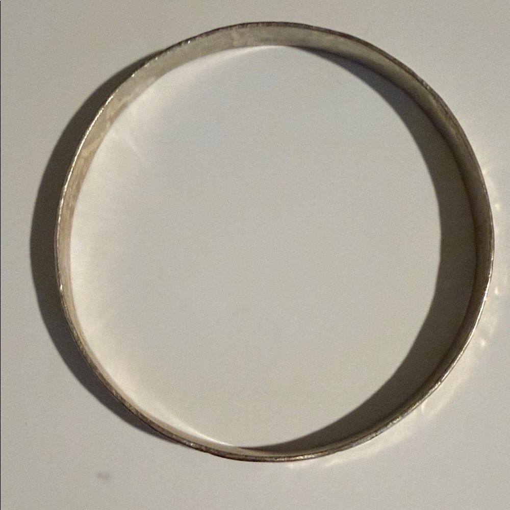 Elegant Silver Bangle Bracelet